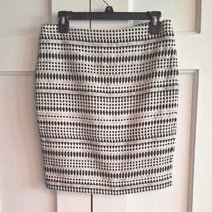 Elegant Black and White Patterned Skirt